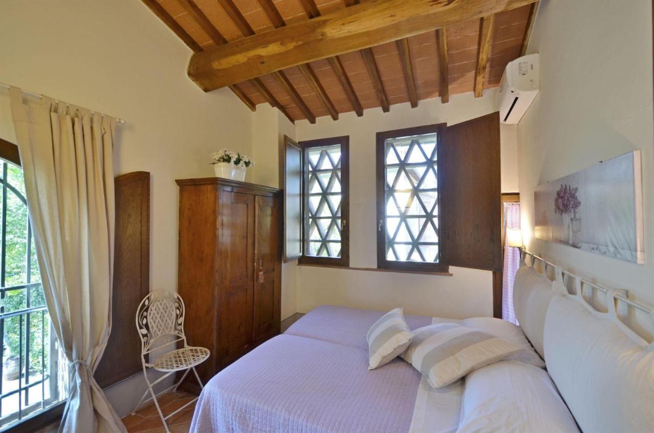 La Capannina Villa Le Grazie  ภายนอก รูปภาพ
