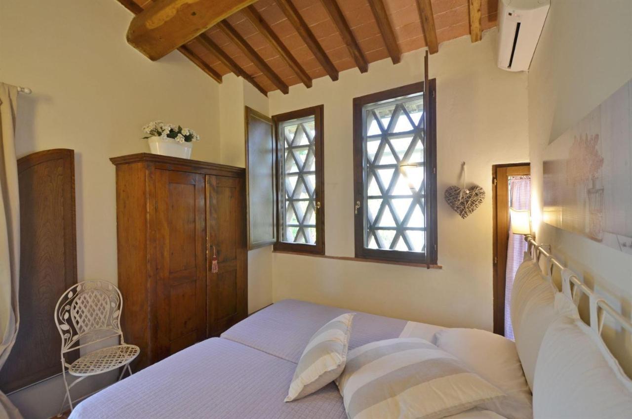 La Capannina Villa Le Grazie  ภายนอก รูปภาพ