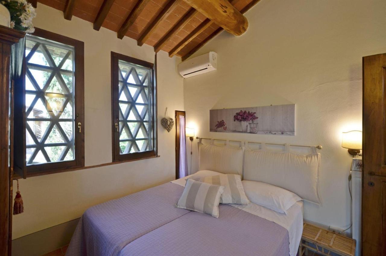 La Capannina Villa Le Grazie  ภายนอก รูปภาพ